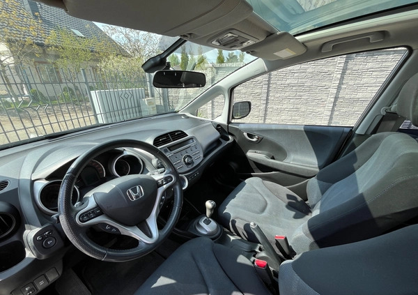 Honda Jazz cena 20000 przebieg: 231000, rok produkcji 2009 z Radom małe 22